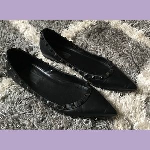 Valentino Rockstud Noir Flats size 39